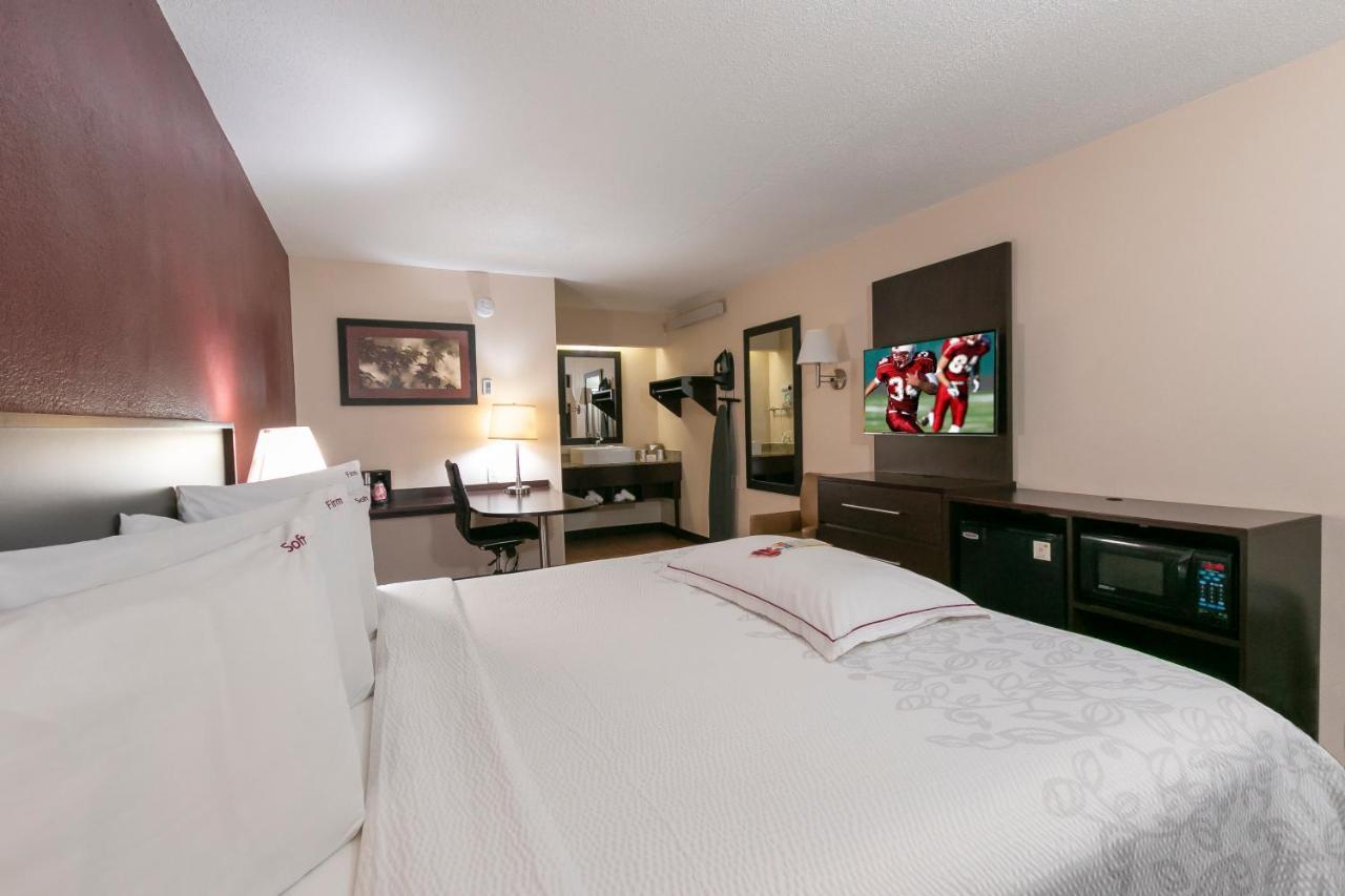 Red Roof Inn Plus+ Columbus-Ohio State University Osu Екстер'єр фото